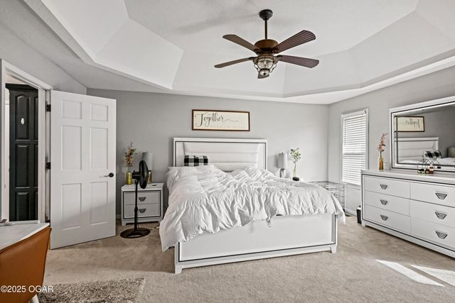 2308 Lockewood Drive, Joplin, MO 64804