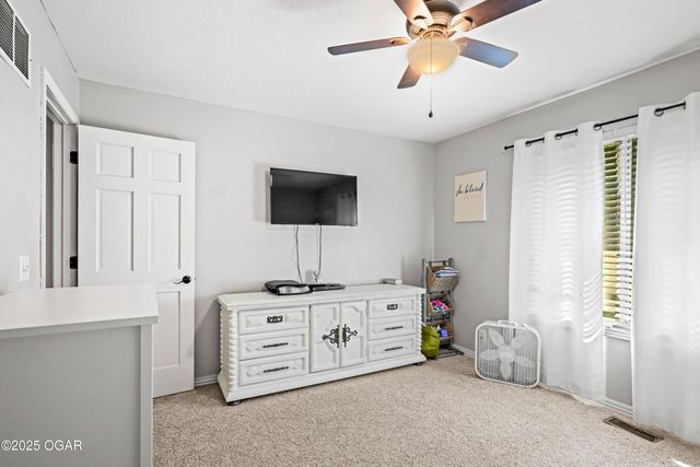 2308 Lockewood Drive, Joplin, MO 64804