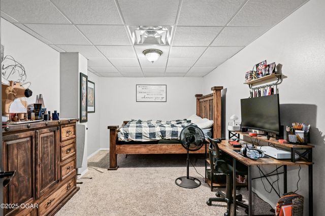 2308 Lockewood Drive, Joplin, MO 64804