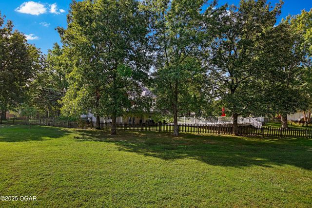 2308 Lockewood Drive, Joplin, MO 64804