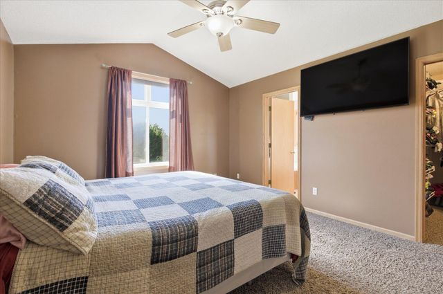 13960 Gadwall Court, Rogers, MN 55374