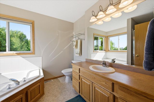 13960 Gadwall Court, Rogers, MN 55374