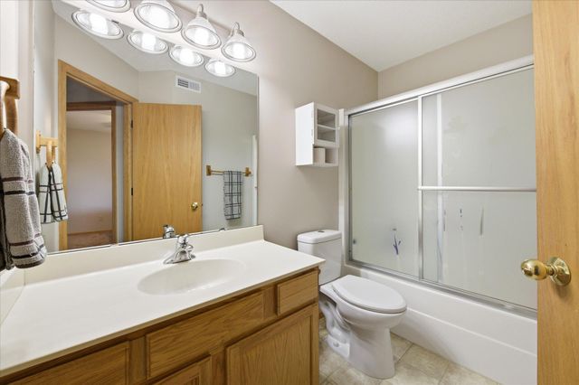 13960 Gadwall Court, Rogers, MN 55374