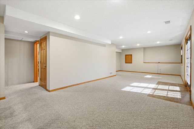 13960 Gadwall Court, Rogers, MN 55374