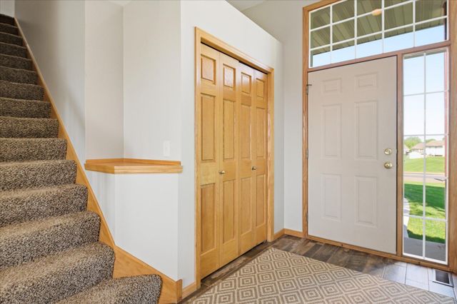 13960 Gadwall Court, Rogers, MN 55374