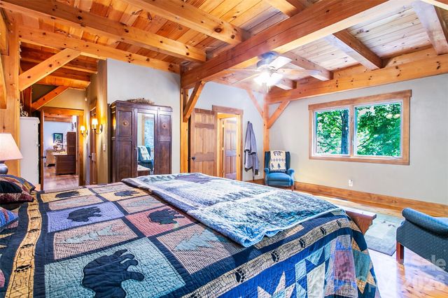 58 Great Aspen Way, Black Mountain, NC 28711
