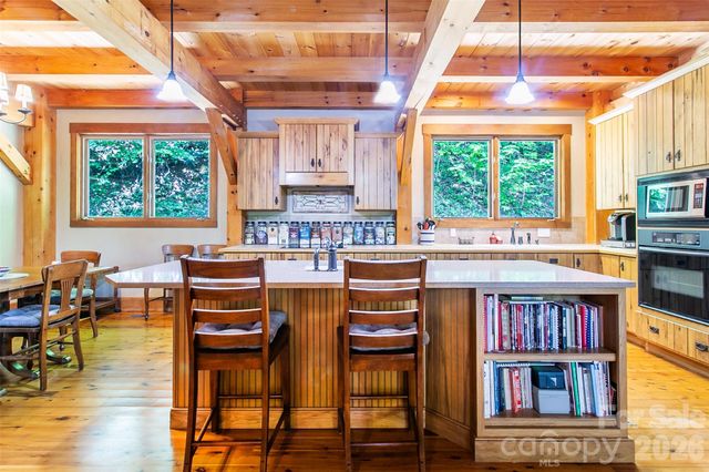 58 Great Aspen Way, Black Mountain, NC 28711