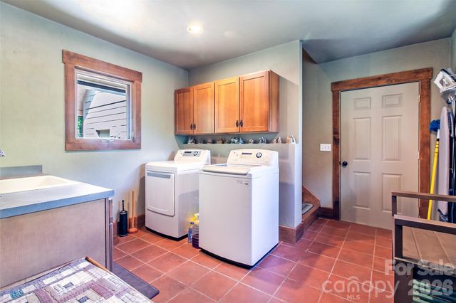 58 Great Aspen Way, Black Mountain, NC 28711