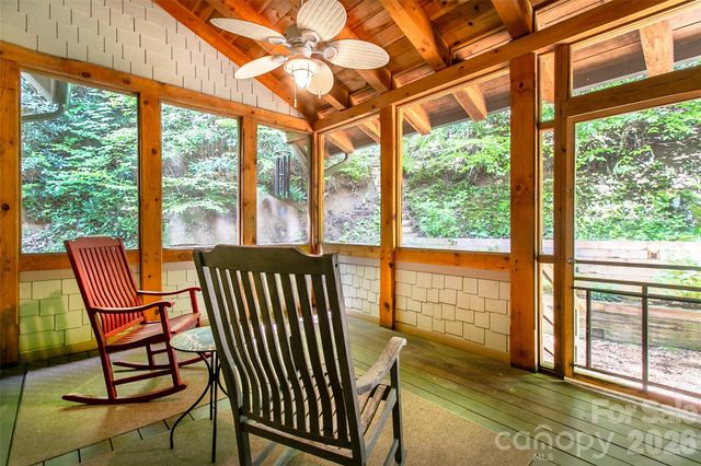 58 Great Aspen Way, Black Mountain, NC 28711