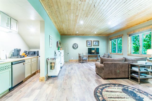 58 Great Aspen Way, Black Mountain, NC 28711