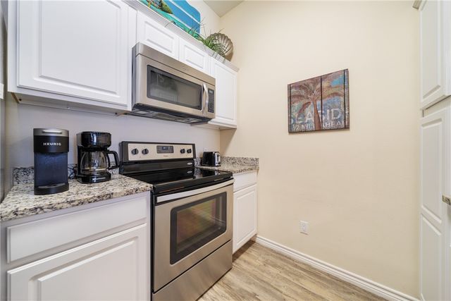 14911 Village Beach Dr, Corpus Christi, TX 78418