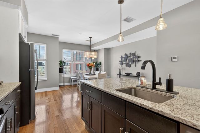 78 Boston St 78, Salem, MA 01970