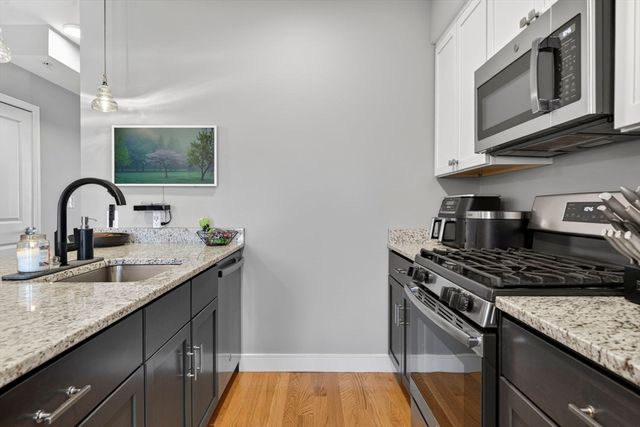78 Boston St 78, Salem, MA 01970