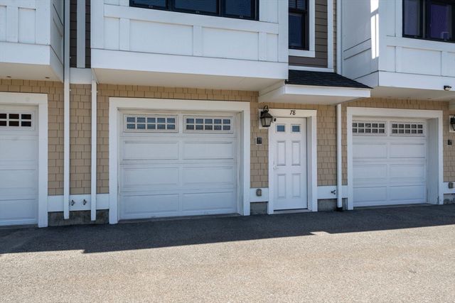 78 Boston St 78, Salem, MA 01970