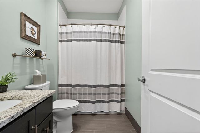 78 Boston St 78, Salem, MA 01970