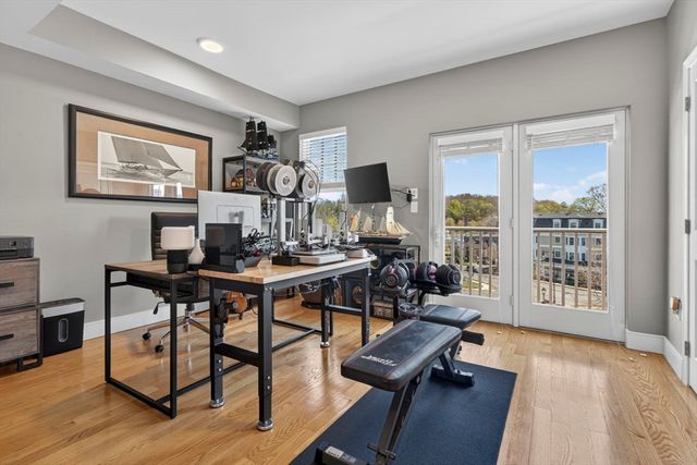 78 Boston St 78, Salem, MA 01970