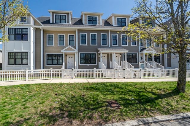 78 Boston St 78, Salem, MA 01970