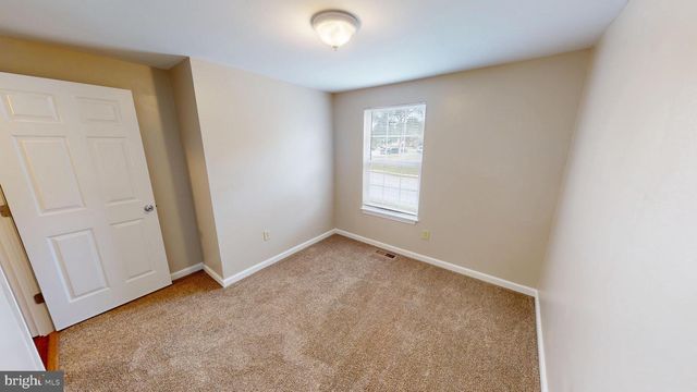 1180 BANNISTER CIR, Waldorf, MD 20602