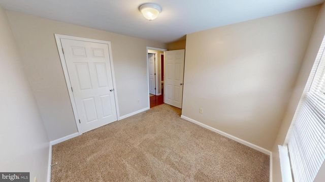 1180 BANNISTER CIR, Waldorf, MD 20602