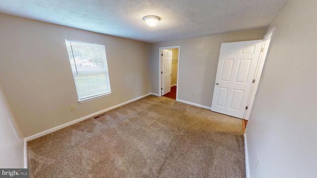 1180 BANNISTER CIR, Waldorf, MD 20602
