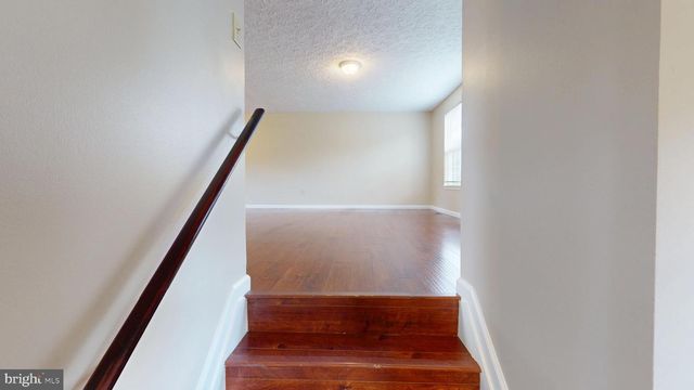 1180 BANNISTER CIR, Waldorf, MD 20602