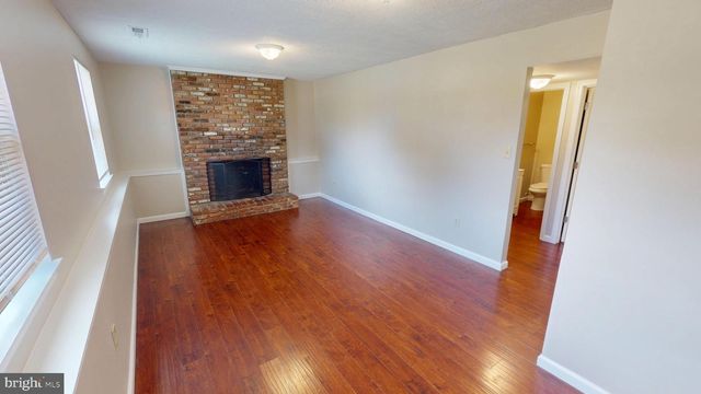1180 BANNISTER CIR, Waldorf, MD 20602