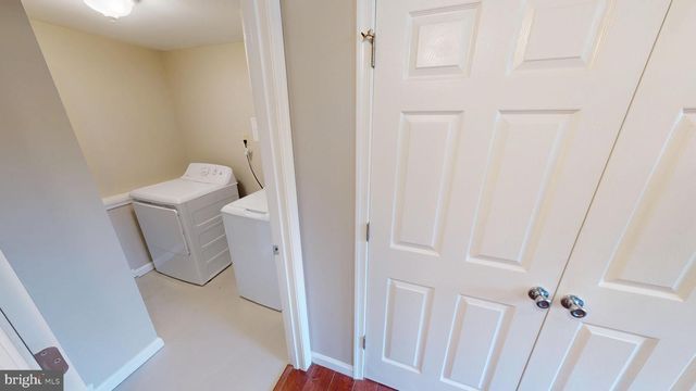 1180 BANNISTER CIR, Waldorf, MD 20602