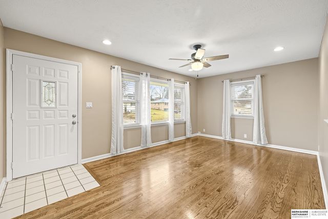 3521 N Main Circle, Elkhorn, NE 68022