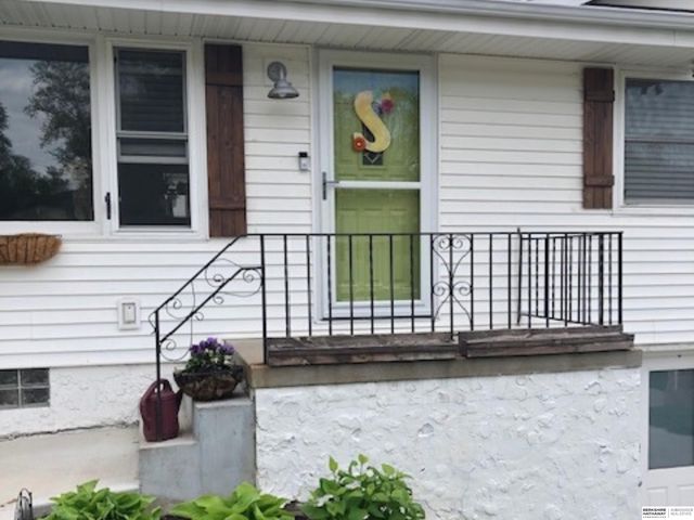 3521 N Main Circle, Elkhorn, NE 68022