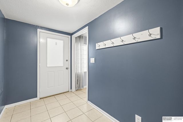 3521 N Main Circle, Elkhorn, NE 68022