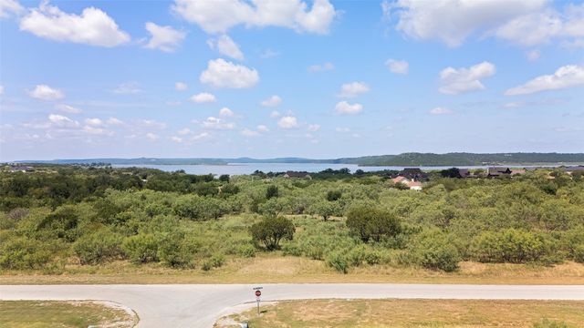 1018 Turtle Dove Lane, Graford, TX 76449
