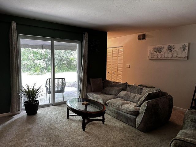N110W17098 Ashbury LANE #5, Germantown, WI 53022