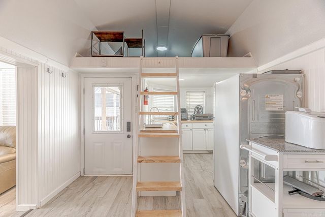 96 Pine Hollow Rd Road, Hardy, AR 72542