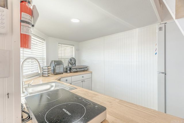 96 Pine Hollow Rd Road, Hardy, AR 72542