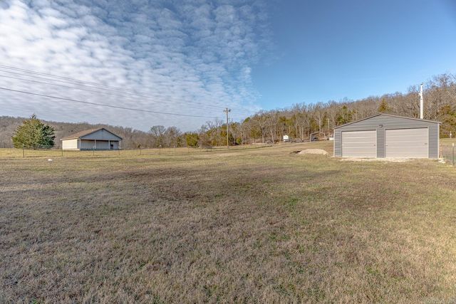 96 Pine Hollow Rd Road, Hardy, AR 72542