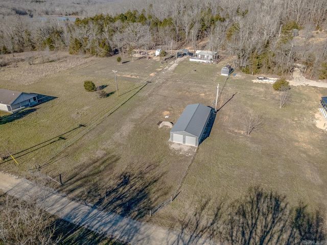 96 Pine Hollow Rd Road, Hardy, AR 72542