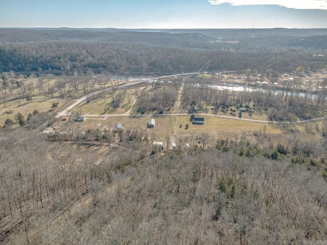 96 Pine Hollow Rd Road, Hardy, AR 72542