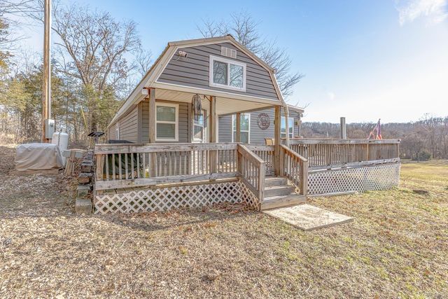 96 Pine Hollow Rd Road, Hardy, AR 72542