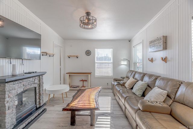 96 Pine Hollow Rd Road, Hardy, AR 72542