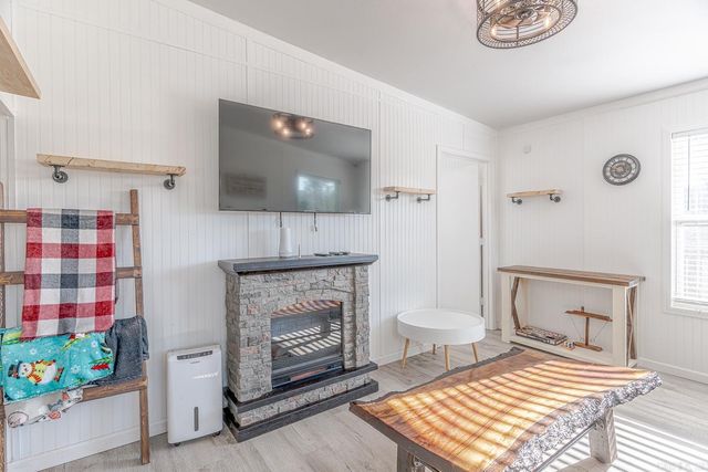 96 Pine Hollow Rd Road, Hardy, AR 72542