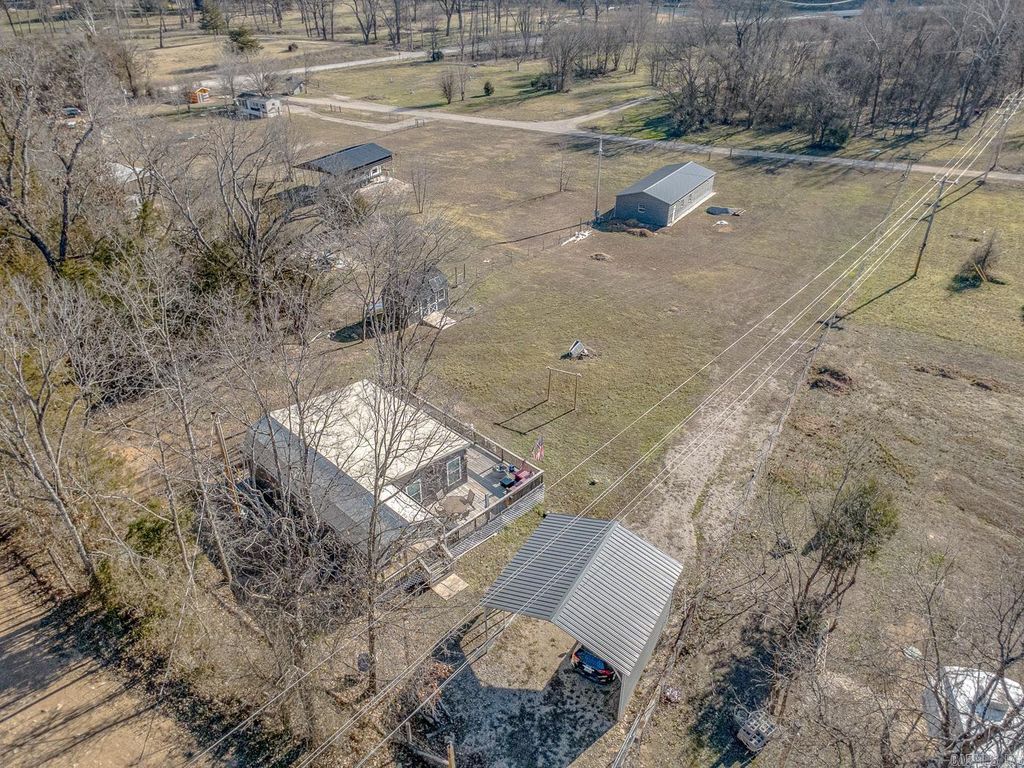96 Pine Hollow Rd Road, Hardy, AR 72542