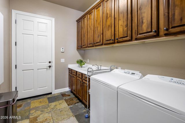 10821 E TUSAYAN Trail, Scottsdale, AZ 85255