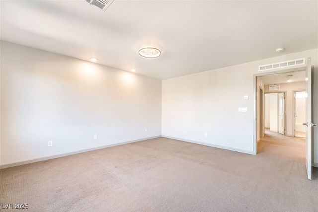 8032 Carpenter Creek Avenue, Las Vegas, NV 89113