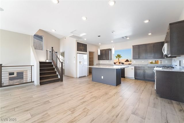 8032 Carpenter Creek Avenue, Las Vegas, NV 89113