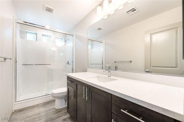 8032 Carpenter Creek Avenue, Las Vegas, NV 89113