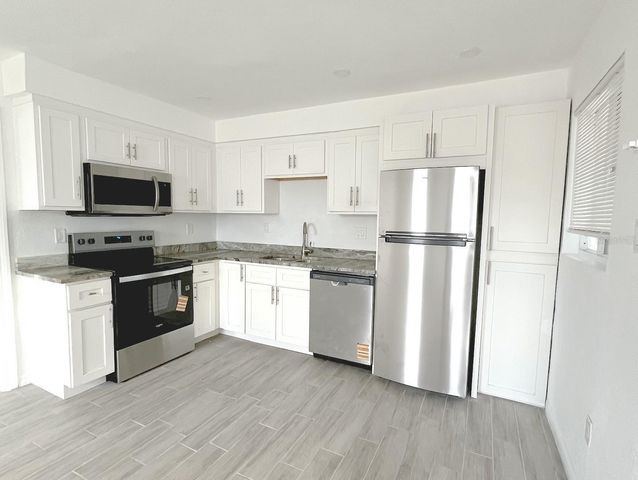 24 LYNN WAY 25, Madeira Beach, FL 33708