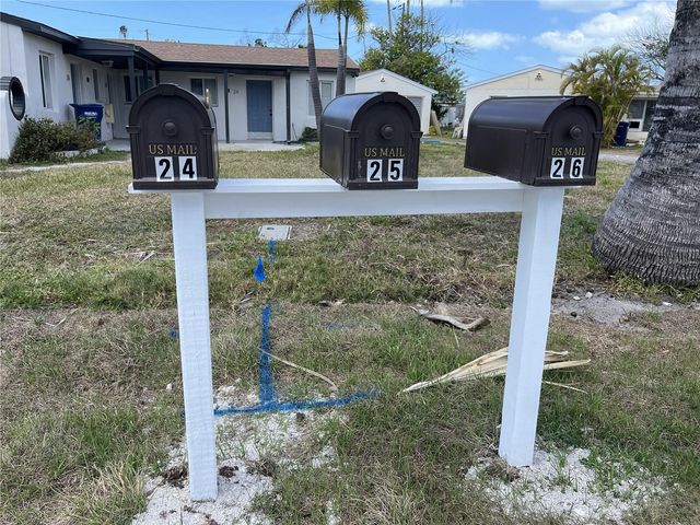 24 LYNN WAY 25, Madeira Beach, FL 33708