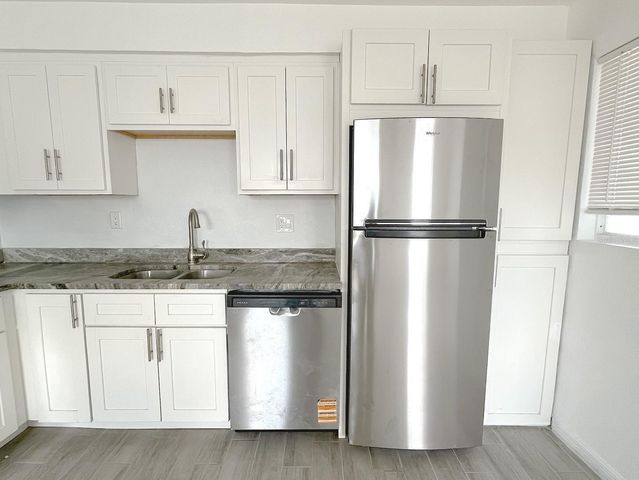 24 LYNN WAY 25, Madeira Beach, FL 33708