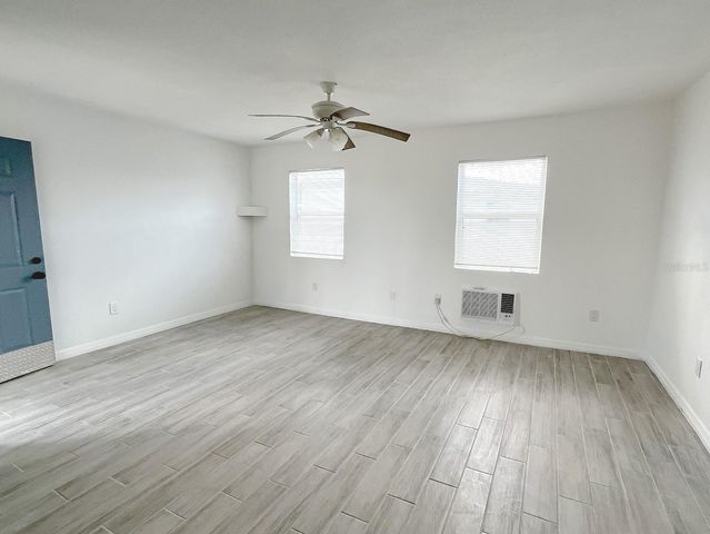 24 LYNN WAY 25, Madeira Beach, FL 33708