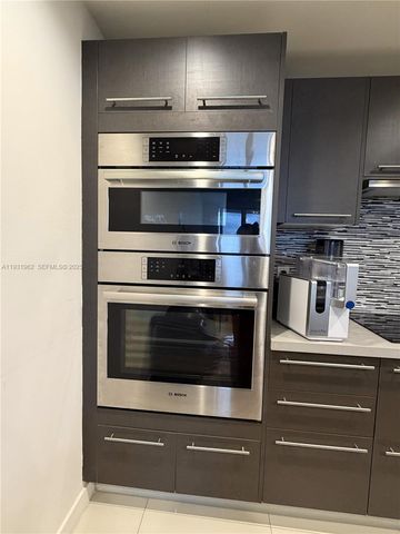 7661 NW 107th Ave 713, Doral, FL 33178